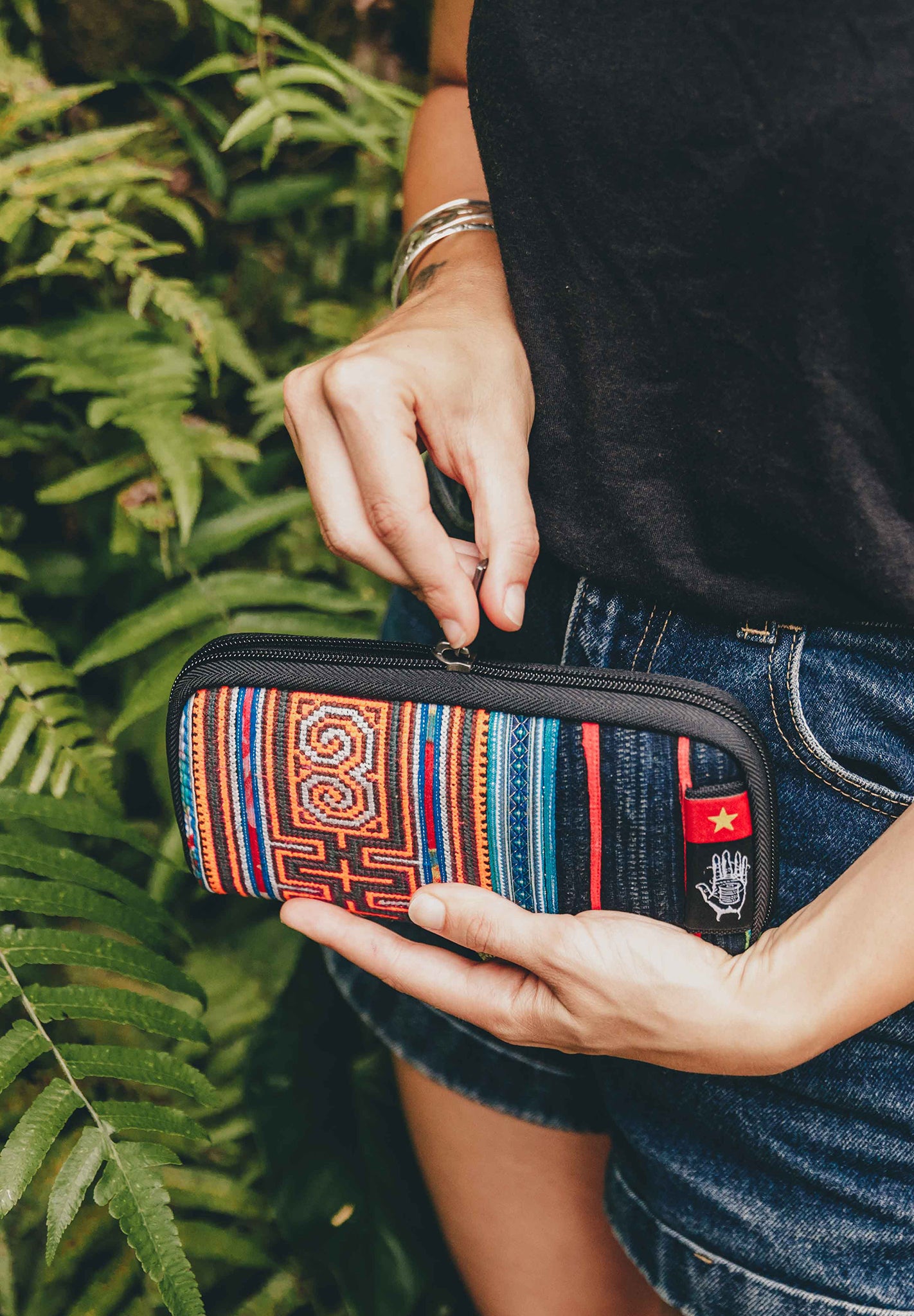 Chiburi Accordion Wallet