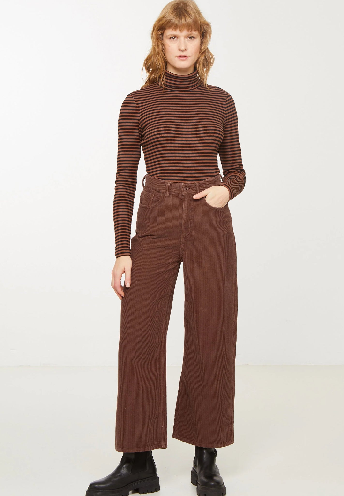 RECOLUTION - Erica Corduroy Pant - BACKYARD