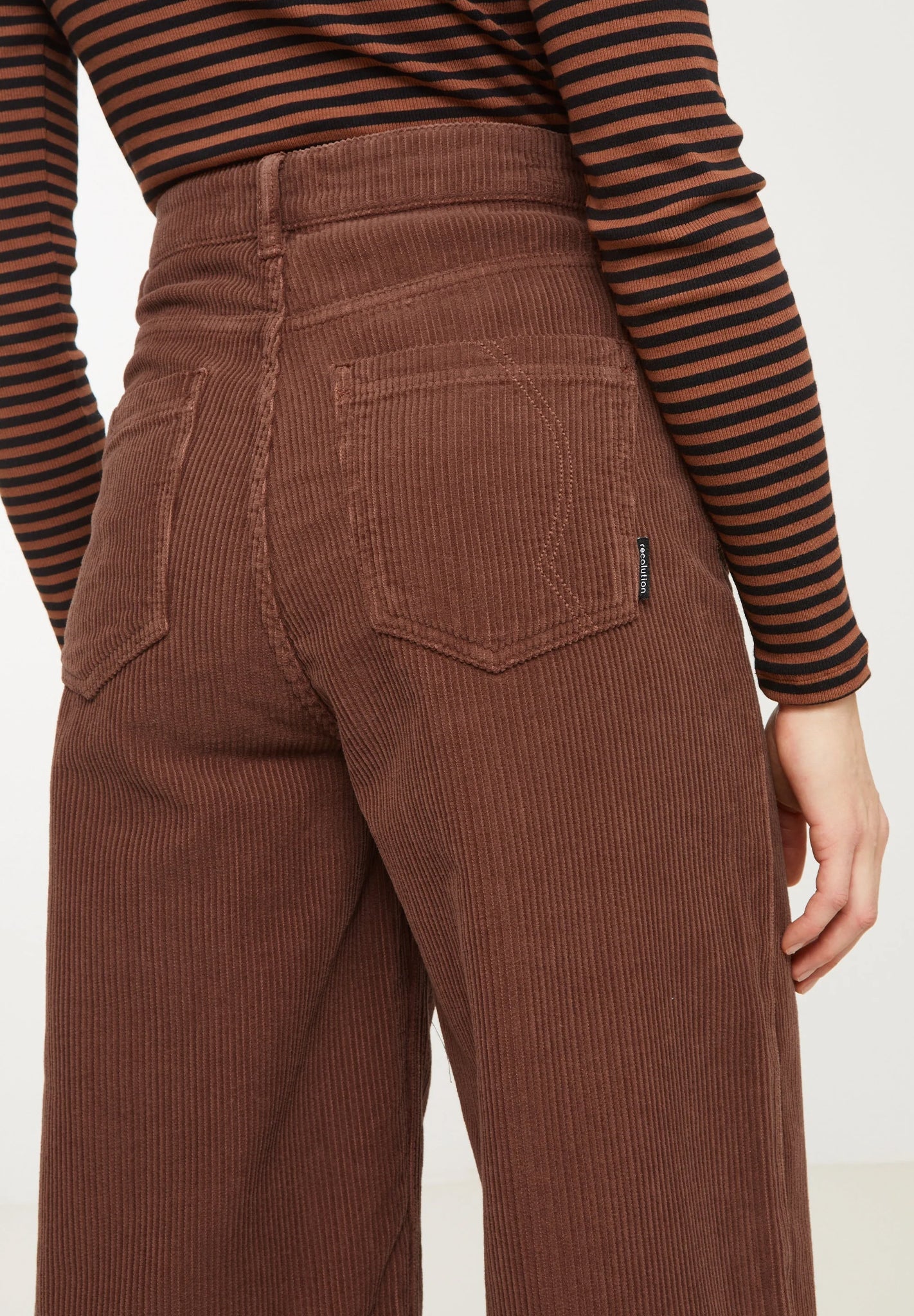 RECOLUTION - Erica Corduroy Pant - BACKYARD