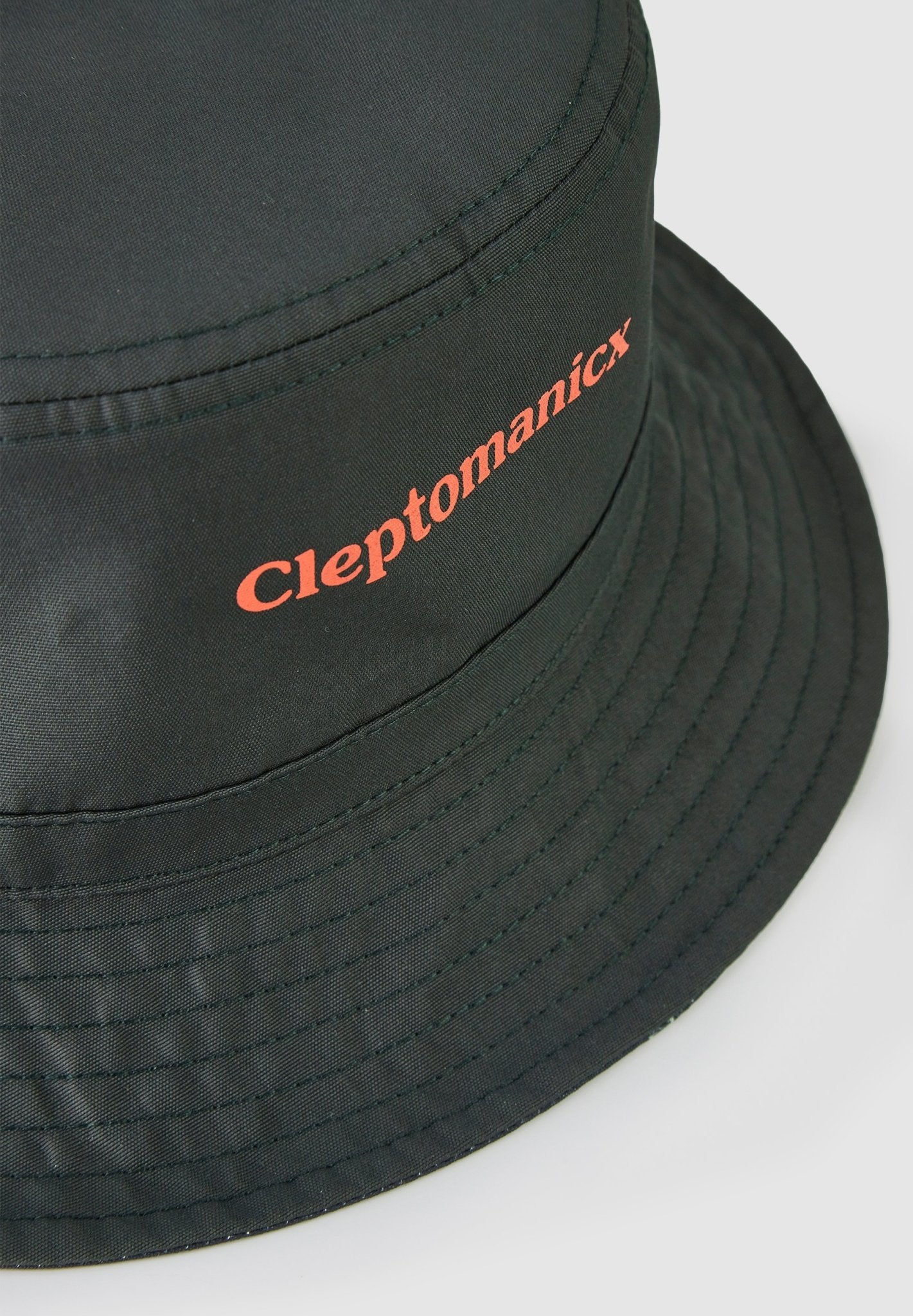 CLEPTOMANICX-Brigg Bucket Hat - BACKYARD