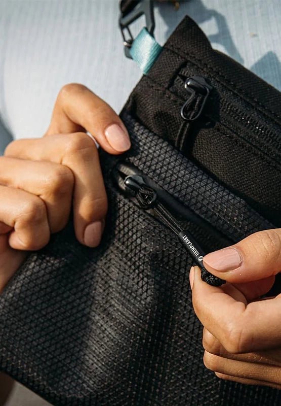 HEIMPLANET - Carry Essentials Neck Pouch A5 - BACKYARD